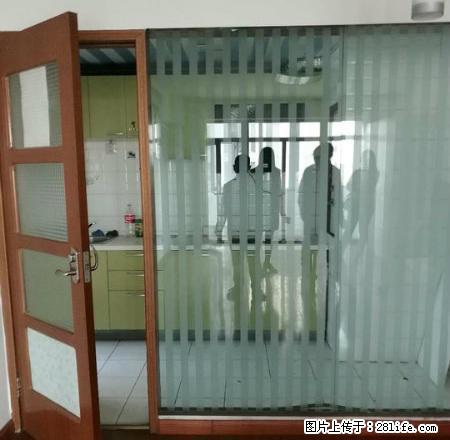 沙区 扬子江路天安名门3室 图片真实 落地窗有阳台 价格冰点 - 房屋出租 - 房屋租售 - 乌鲁木齐分类信息 - 乌鲁木齐28生活网 xj.28life.com