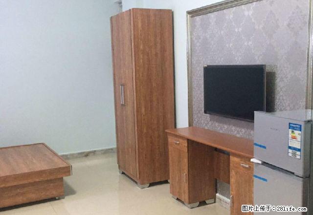 阿勒泰路阿勒泰路头宫 1室1厅33平米 豪华装修 押一付一 - 房屋出租 - 房屋租售 - 乌鲁木齐分类信息 - 乌鲁木齐28生活网 xj.28life.com