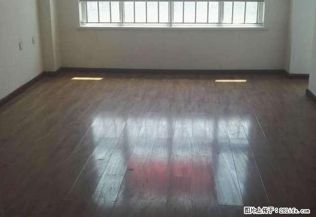 新市区河北东路华润万家沿街电梯办公工作室免费停车另租蓝翔花苑 - 房屋出租 - 房屋租售 - 乌鲁木齐分类信息 - 乌鲁木齐28生活网 xj.28life.com