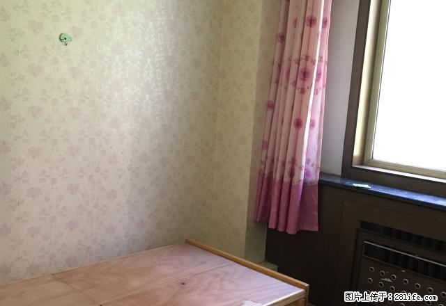 (单间出租)红拾月东二区4楼15平精装修单间800元出租 - 房屋出租 - 房屋租售 - 乌鲁木齐分类信息 - 乌鲁木齐28生活网 xj.28life.com