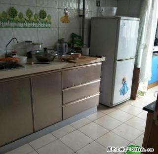 医学院附近 鲤鱼山路 银川路 医学院家属院 包暖气物业费4楼 - 乌鲁木齐28生活网 xj.28life.com