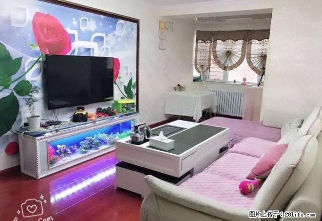 沙区扬子江路红+月北一区两居室 2400/月方便看房 - 房屋出租 - 房屋租售 - 乌鲁木齐分类信息 - 乌鲁木齐28生活网 xj.28life.com