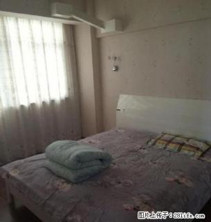 1楼53小21中十一老人居住停车便利上学不用过马路随时看房 - 乌鲁木齐28生活网 xj.28life.com