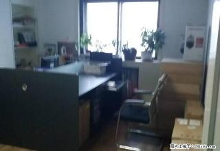 汇嘉时代旁高层180平米可做写字楼或办公室 - 乌鲁木齐28生活网 xj.28life.com