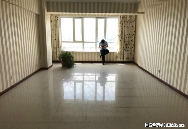 友好南路经贸委200平3室精装可经营公司停车方便适合办公美 - 房屋出租 - 房屋租售 - 乌鲁木齐分类信息 - 乌鲁木齐28生活网 xj.28life.com