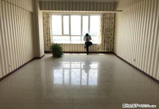 友好南路经贸委200平3室精装可经营公司停车方便适合办公美 - 乌鲁木齐28生活网 xj.28life.com